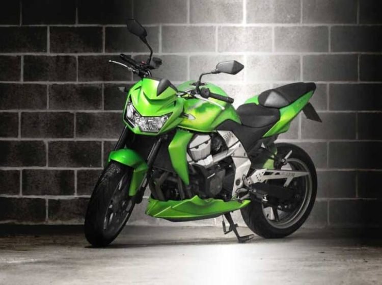 Kawasaki-Motorcycle-Wreckers-1024x576